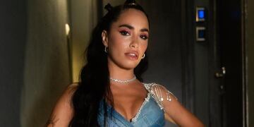 Lali Espósito se dsifrazó de Gatúbela para una revista española. / Instagram