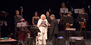 El anteúltimo show de la interprete en la temporada de verano marplatense contó con reconocimientos y visitas sorpresas.