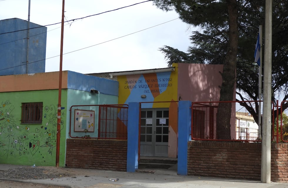 Finalizaron obras de gas en la EP N°22 y el Jardín N°902