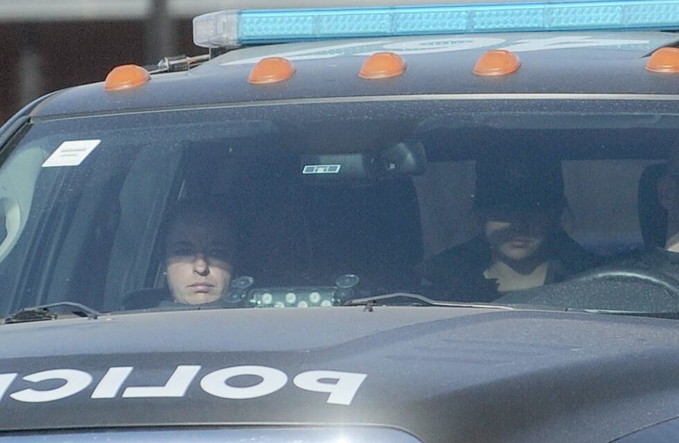 Atentado a Cristina Kirchner: Brenda Uliarte rechazó los cargos en su contra y Sabag Montiel se volvió a negar a declarar