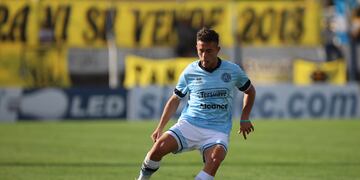 Santiago Longo, volante de Belgrano, otra vez figura en Tandil. (Prensa de Belgrano)