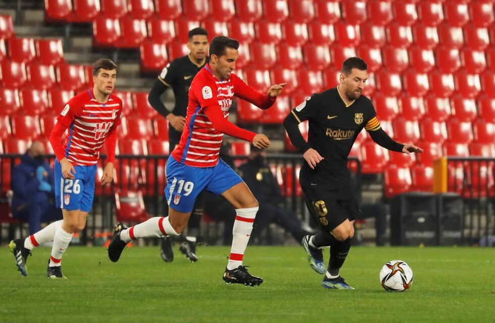 Barcelona le ganó 5-3 a Granada en el tiempo extra y pasó a la semifinal de la Copa del Rey