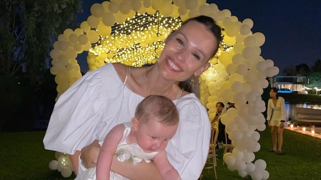 Así fue el bautismo de Ana, la hija de Pampita y Roberto García Moritán