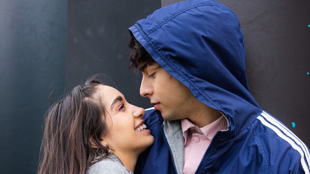 Rusherking y María Becerra lanzaron “Antes de ti”, un tema sobre su historia de amor.