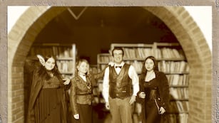 La Biblioteca José H. Porto celebra Halloween con una noche de terror y literatura. Fuente: Carlos Paz Vivo