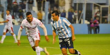Con Facundo Curuchet como titular, Racing recibió a Talleres de Remedios de Escalada (Prensa Racing).
