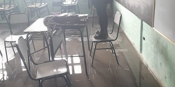 Varias escuelas terminaron inundadas luego de la tormenta de agua y granizo del 23 de febrero.