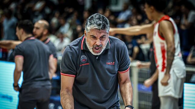 Lucas Victoriano, entrenador de un exitoso ciclo en Instituto. La comparación con el fútbol (Prensa IACC).