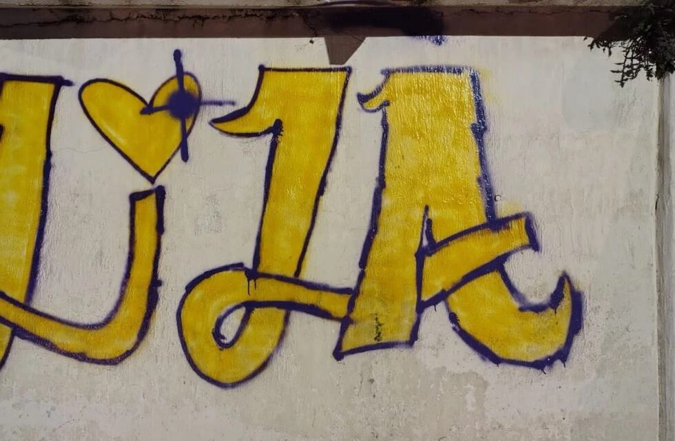 Detuvieron a un joven por realizar pintadas en espacios públicos de Villa Carlos Paz