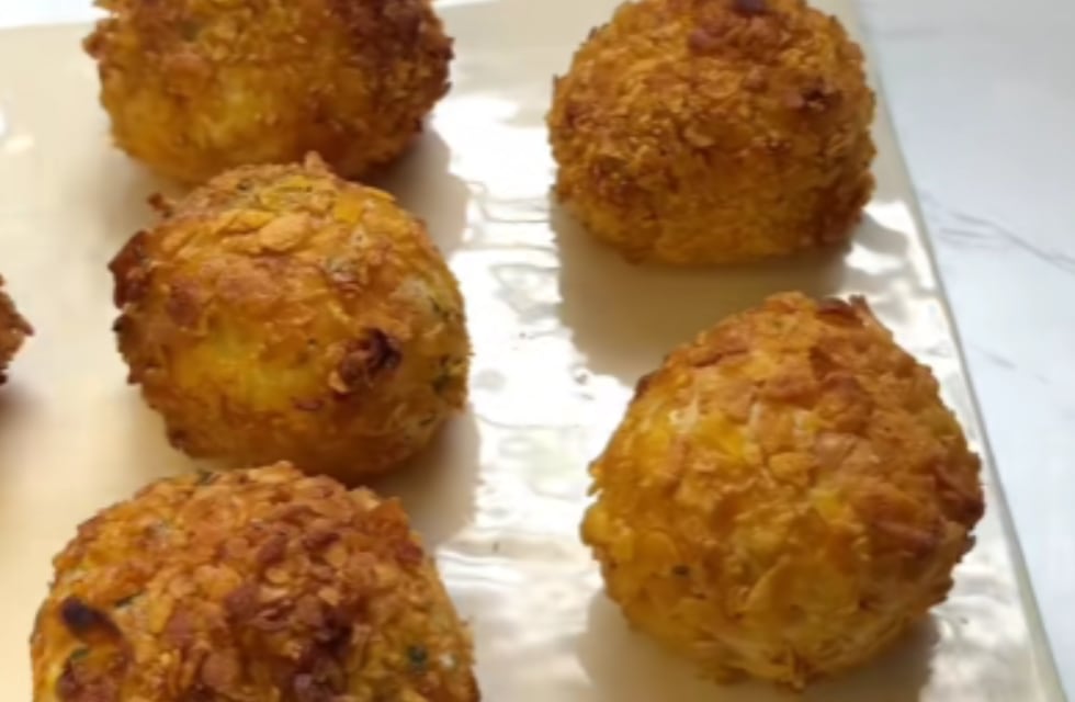 Cómo hacer bombas de papa en la freidora de aire: la receta más fácil con solo 7 ingredientes