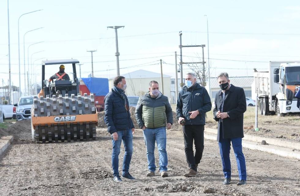 Avanza la pavimentación en el PAER