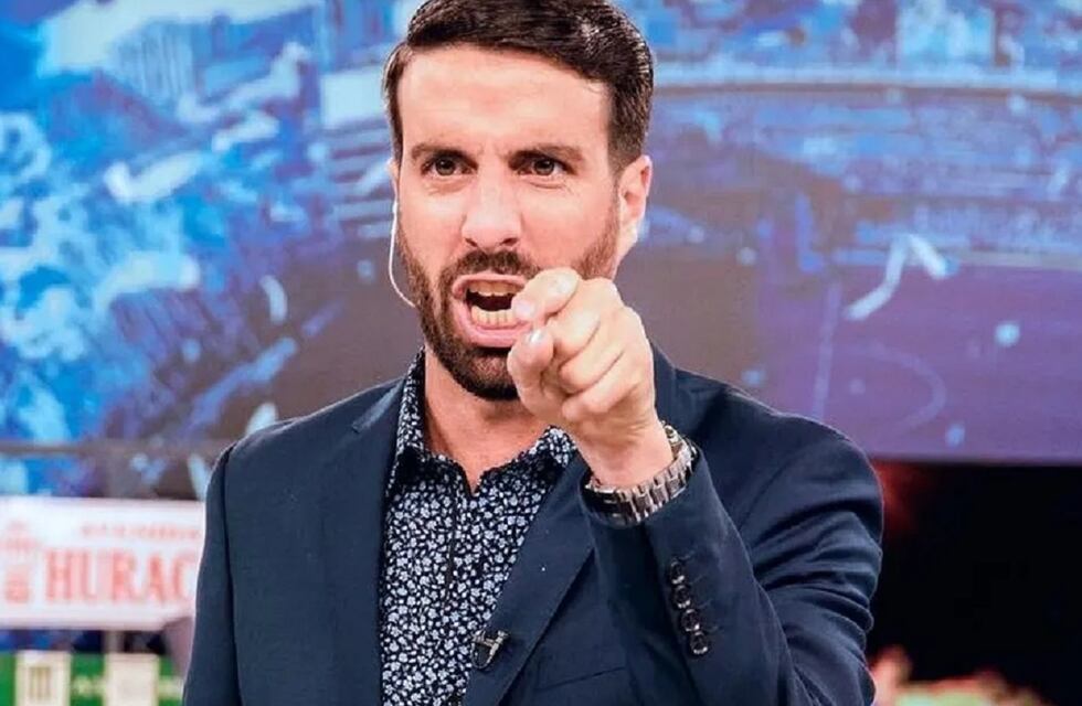 La brutal frase de Flavio Azarro que hizo enfurecer a los hinchas mexicanos: “Se los están comiendo”