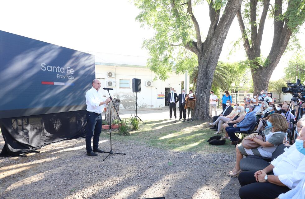 Omar Perotti presentó la ampliación del Hospital de Sunchales