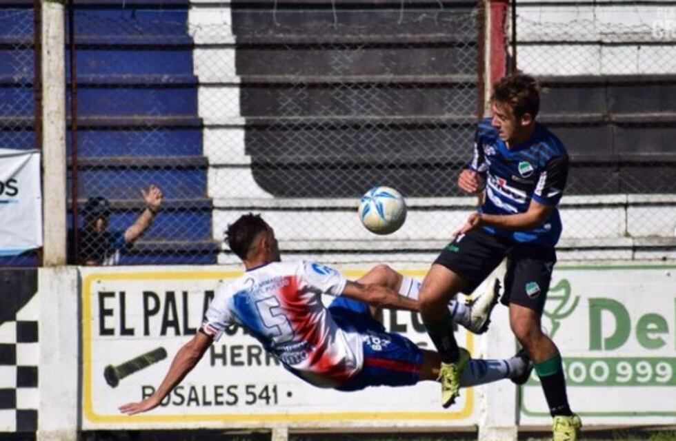 Liga del Sur: Villa Mitre goleó a Rosario y lo hundió en la tabla