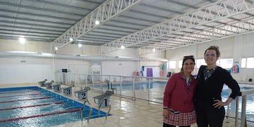 El Natatorio Municipal de Gonzales Chaves recibió a la escritora Melina Pogorelsky