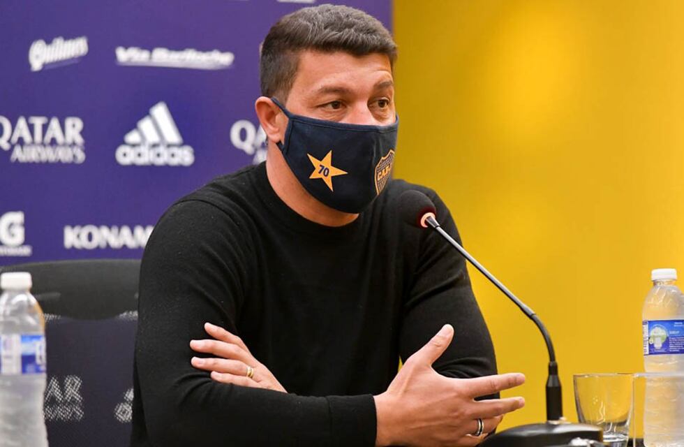 Sebastián Battaglia fue presentado como DT de Boca: “Veremos quiénes se merecen estar”