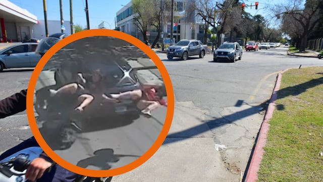 El video del terrible choque entre una moto y un auto que terminó con un joven internado en Córdoba.