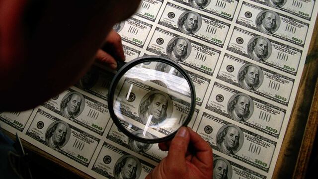 Aquellos que hayan cobrado alguno de estos tres no podrán comprar dólar ahorro en 2021.