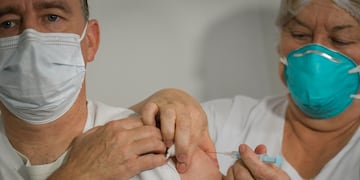 Piden detalles del plan de vacunación contra el Covid-19 en CABA, (Foto: Orlando Pelichotti)