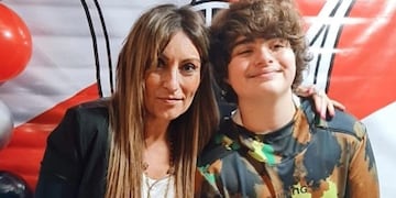 La periodista de Intrusos tiene un hijo de 18 años.