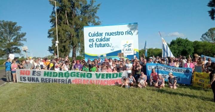 Multitudinaria marcha fronteriza. Foto: Diario Junio.