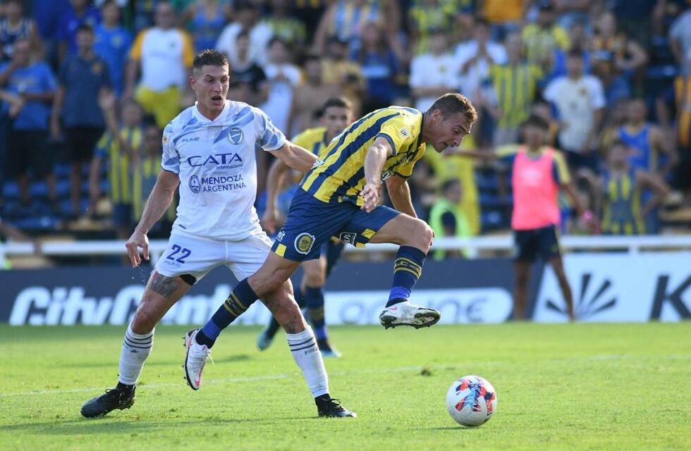 Rosario Central descartó a Marco Ruben y Juan Cruz Komar puede debutar