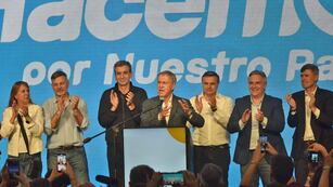 Elecciones 2023. Juan Schiaretti en el Búnker de Hacemos por Nuestro País. (Facundo Luque / La Voz)