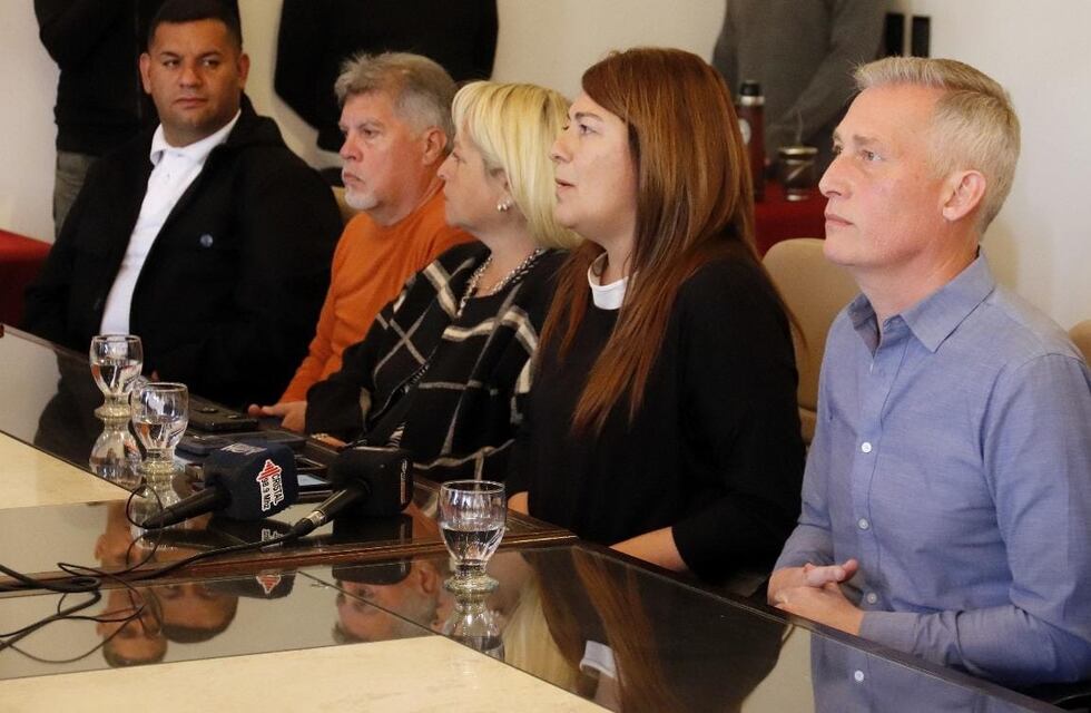 Presentan nueva obra de cloacas en Villa Carlos Paz, clave para continuar con saneamiento del río San Antonio