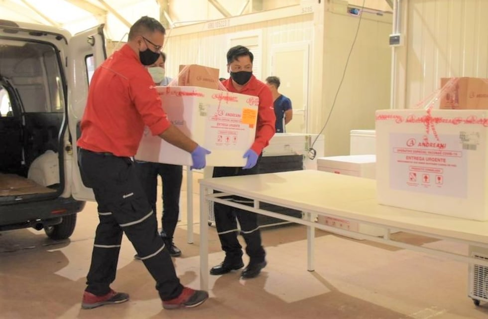 Tras los cruces y las acusaciones, las vacunas llegan el lunes a Azul