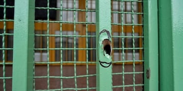 La escuela de Cochabamba al 5500 estaba vacía al momento del ataque.