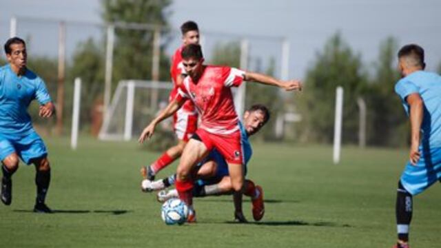 En la pretemporada se cruzaron, con triunfo de la Gloria. Arrancan el torneo en zonas distintas.