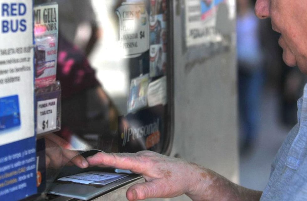 Córdoba no descarta aumentar el precio del boleto de colectivo: cuánto debería salir