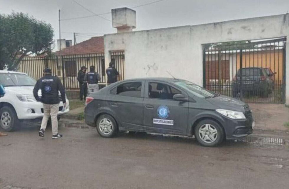 Hizo una colecta para el tratamiento médico de su hijo pero usó el dinero para comprarse una casa
