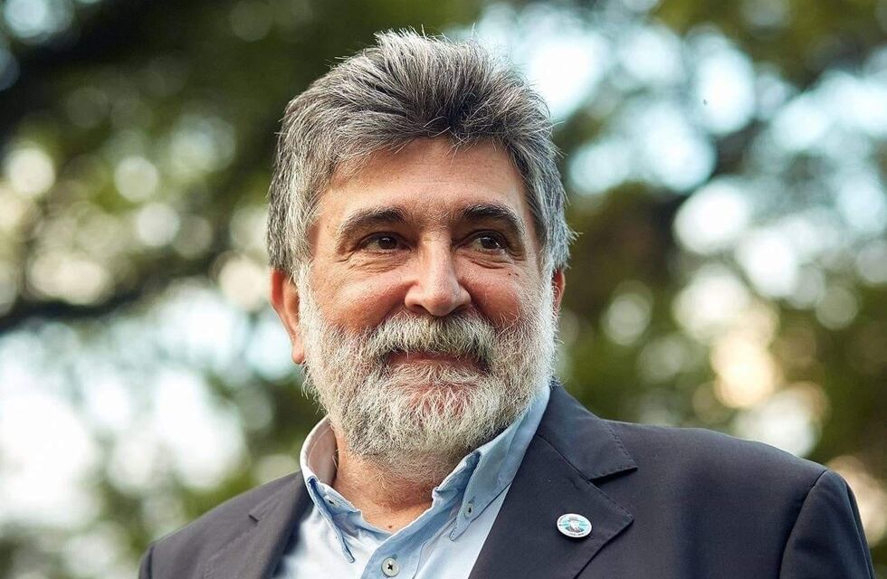 Jorge Mendía y las internas en la UCR