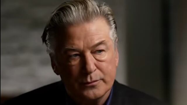 Alec Baldwin habló por primera vez tras el trágico incidente mientras grababa una película.
