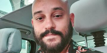 Es hijo de Alberto Olmedo, trabaja en Mercado Libre y se volvió viral en TikTok: “Deja una linda moneda”