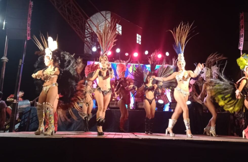 Crossover de carnavales: el Pujllay y la Pachamama, desde Jujuy a Gualeguaychú