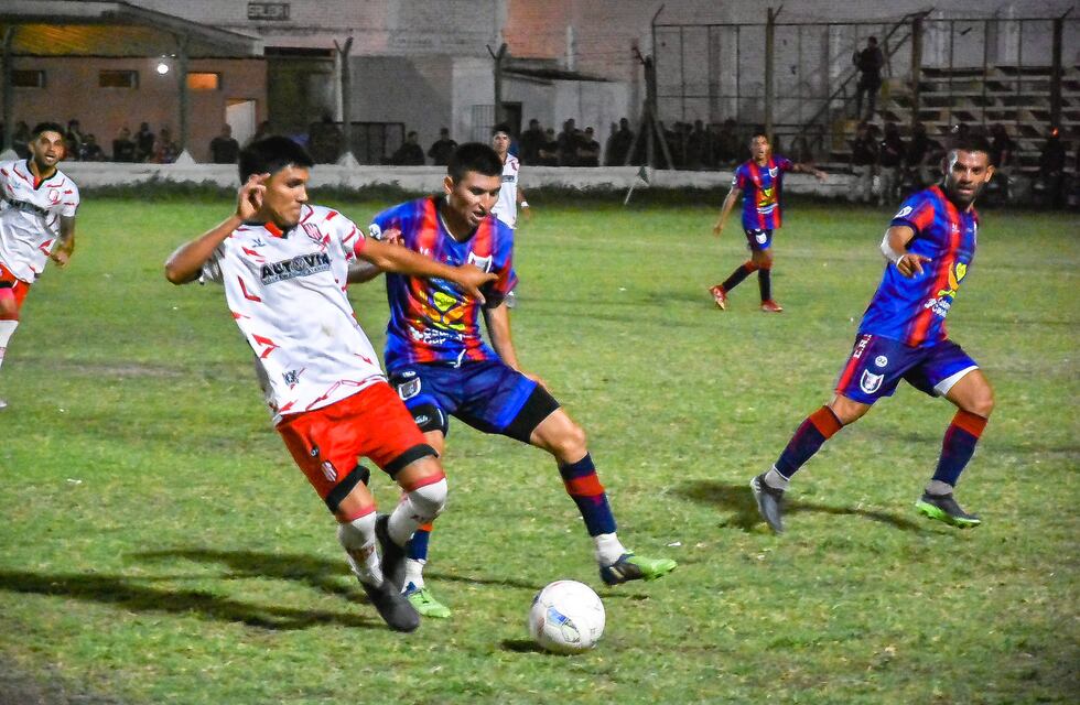 Esta noche es la revancha del superclásico entre San Lorenzo de Alem y Villa Cubas