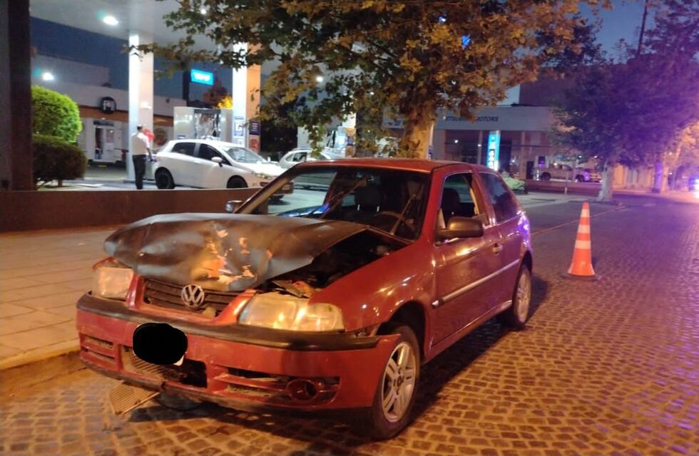 Alcohol, imprudencia y choque en la madrugada