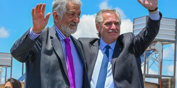 Alberto Fernández en su visita a San Luis, junto al gobernador Alberto Rodríguez Saá.