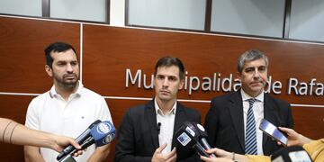 Conferencia de prensa sobre la detención de un camión con metales presuntamente robados
