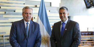 El titular de la automotriz, Shilpan Amin, anunció el proyecto durante la reunión con el jefe de Estado.