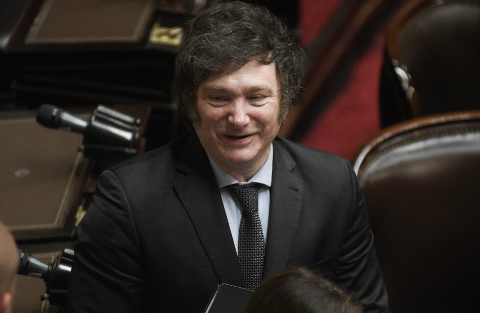 El freno judicial al DNU pone en jaque la estrategia del “todo o nada” de Milei