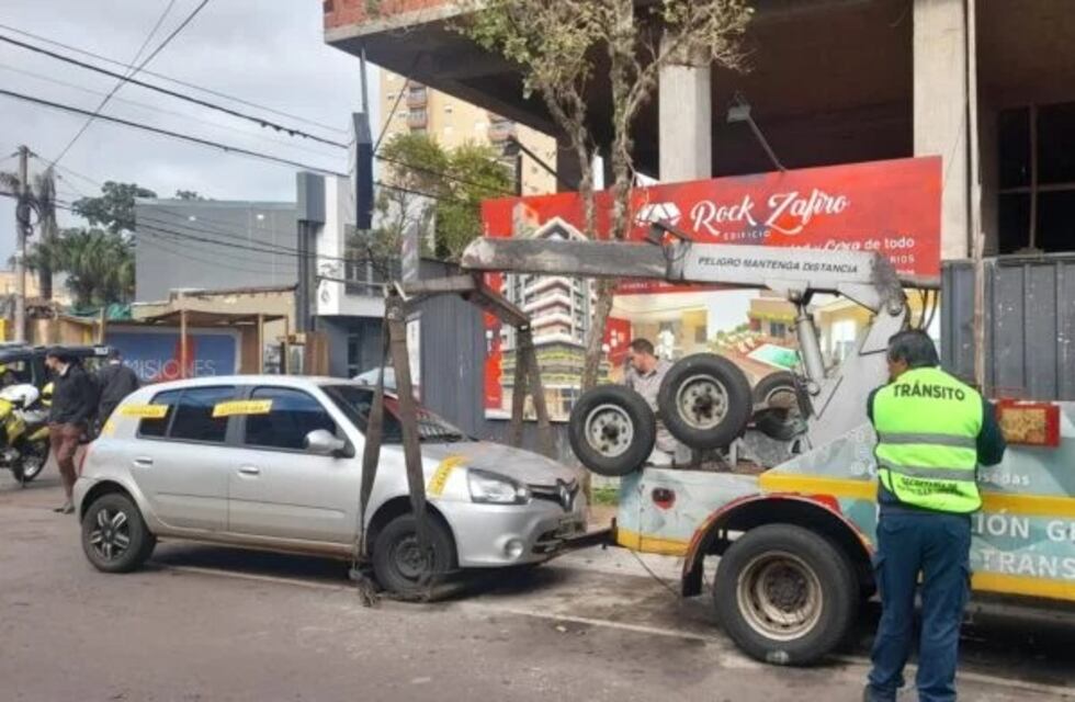 Posadas: borracho y a contramano causó un accidente que dejó a una estudiante herida