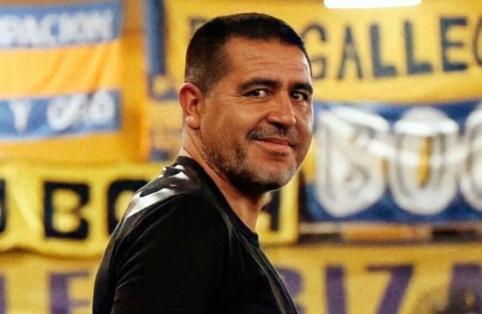 Juan Román Riquelme volverá a jugar al fútbol: el Villarreal lo invitó a un partido de leyendas