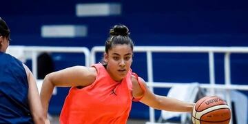 Nicole Tapani - Basquetbolista de Gualeguaychú en la Selección Argentina