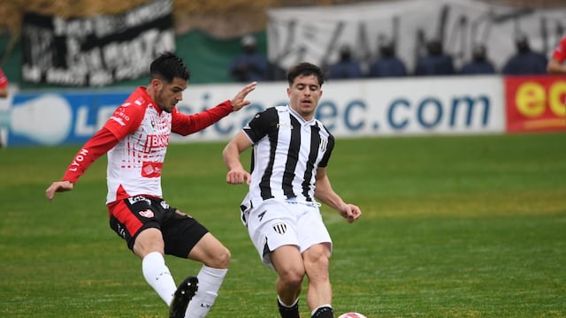 El exTalleres Fernando Bersano fue una de las figuras del primer tiempo.