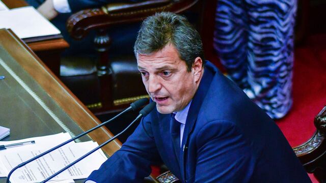 ID:6637608 Sergio Massa durante la sesión en la cámara de Diputados por la Ley de eitquetado Foto Federico Lopez Claro