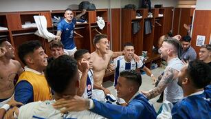Se festeja así. Talleres derrotó al San Pablo y largó en ganador la Copa Libertadores (Talleres).