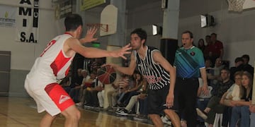 Torneo Oficial de Básquet de Tres Arroyos: Blanco y Negro es finalista